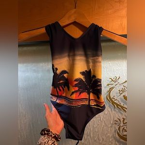 Swimming suit